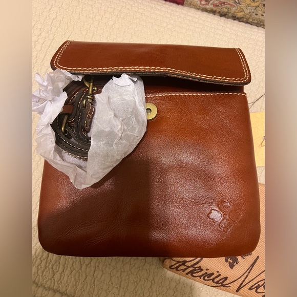 Patricia Nash Balluri Crossbody - Picture 2 of 4